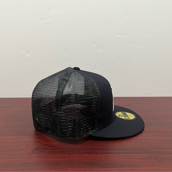 New Era, 59Fifty Mesh Fitted Hat, Detroit Tigers, Blue & White - Picture 2 of 9